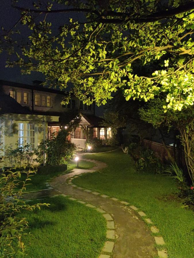 Springfields - A Heritage Palace Since 1902 Shimla Zewnętrze zdjęcie